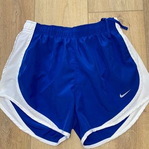 Nike Dri-Fit Tempo running shorts, Small